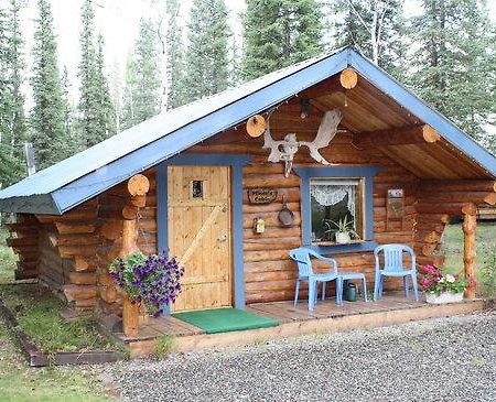 Fox N Fireweed Cabins Tok Exterior photo