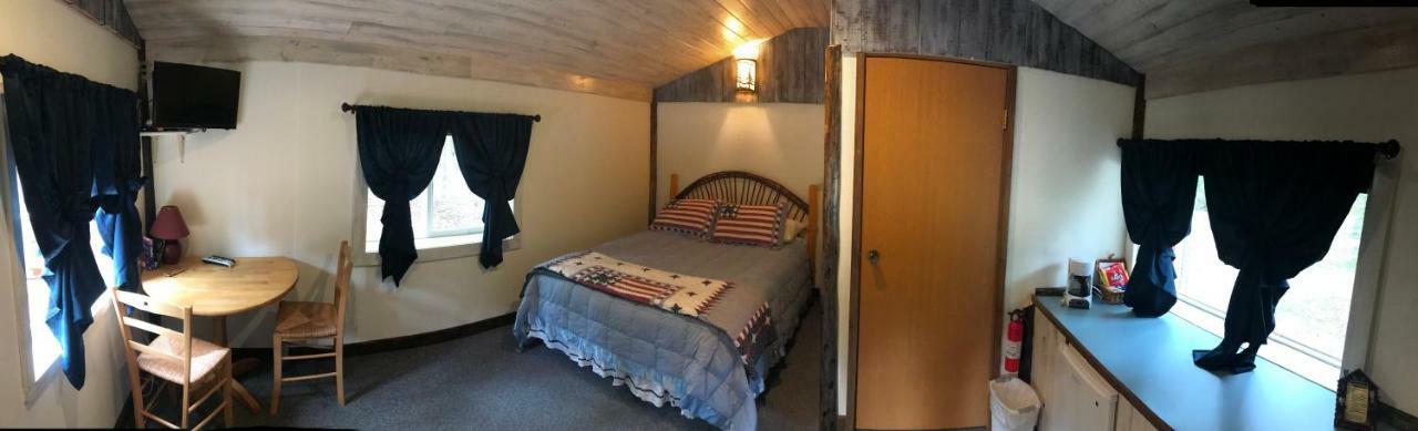 Fox N Fireweed Cabins Tok Exterior photo